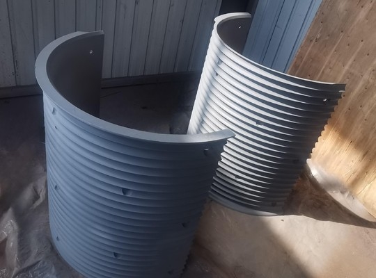 CCS مصنوعة خصيصًا من الفولاذ اللاصق